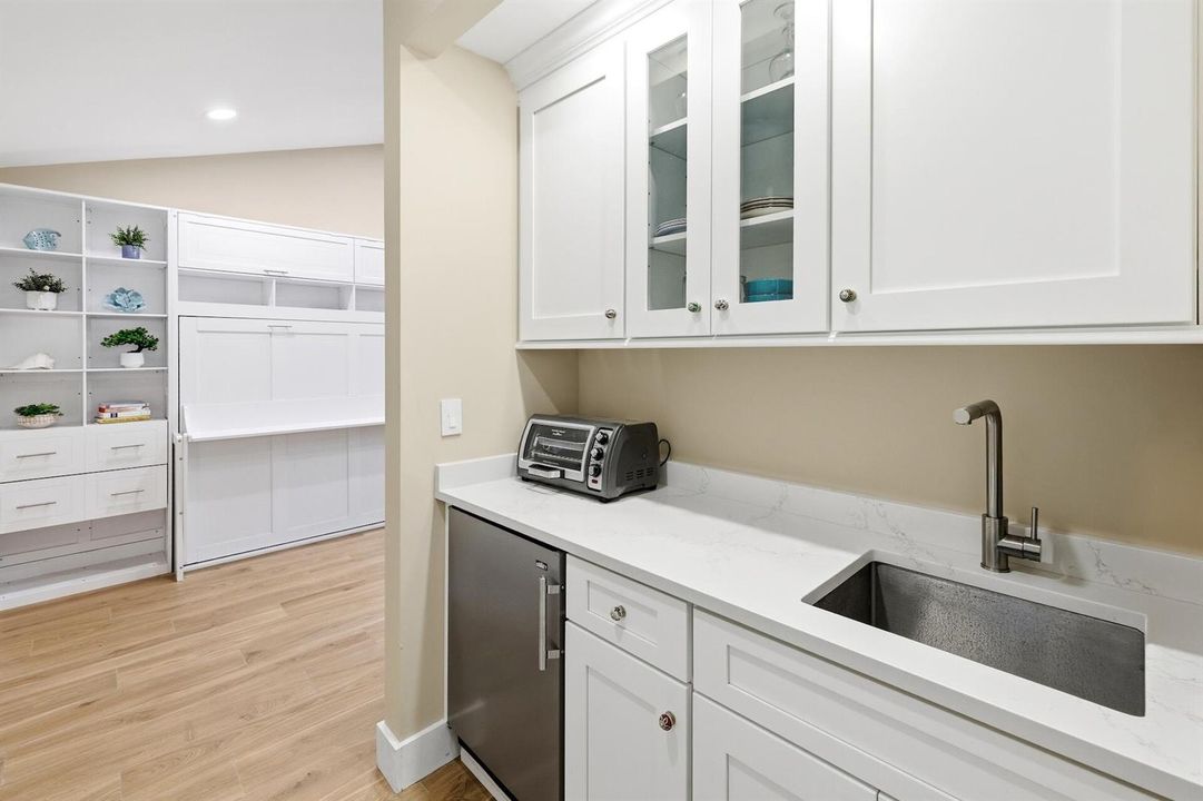 Kitchen Wet Bar