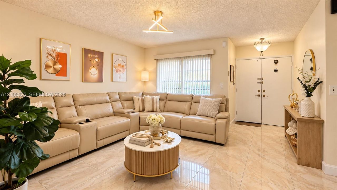 En Venta: $690,000 (3 camas, 2 baños, 1672 Pies cuadrados)