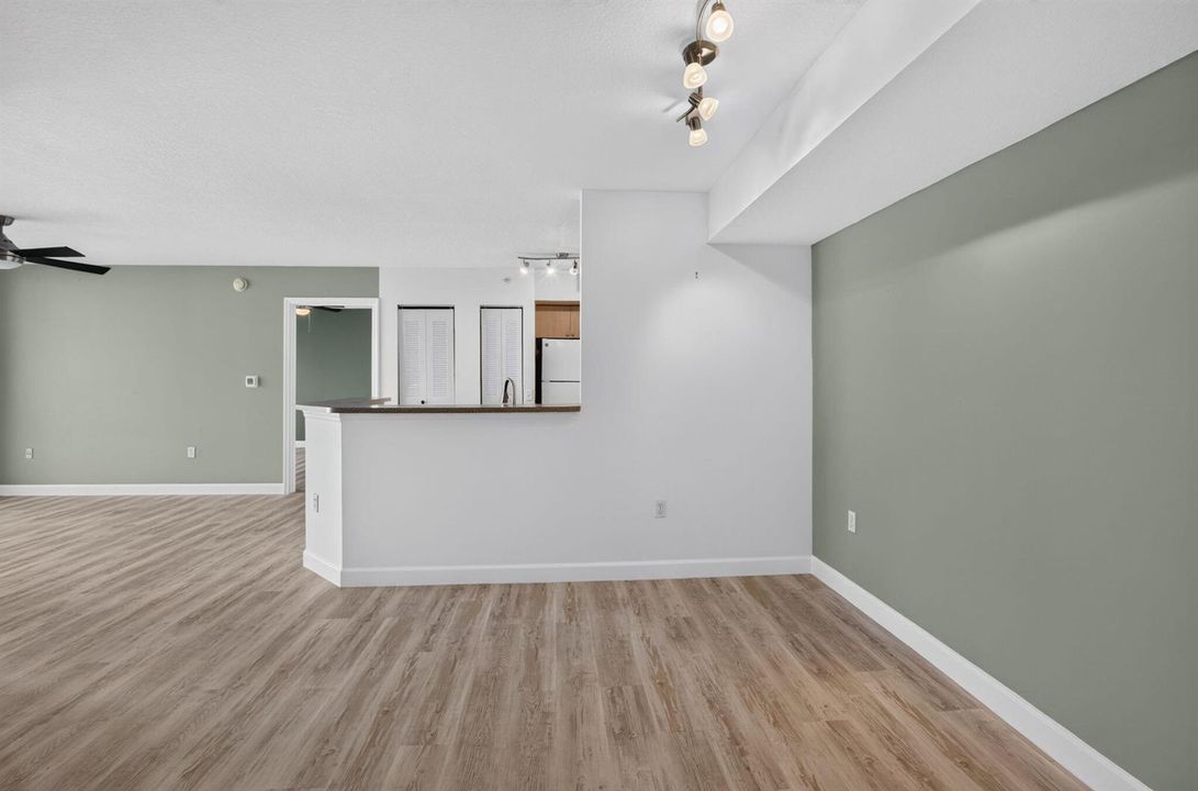 Open kitchen