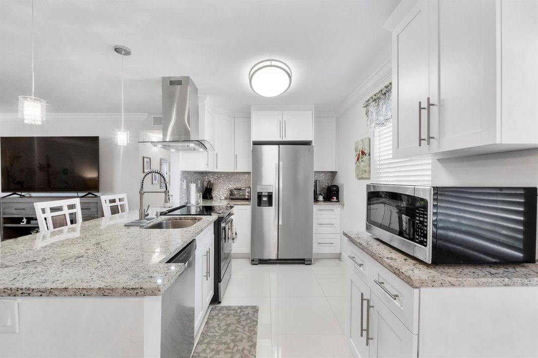 197 Normandy Ln_026