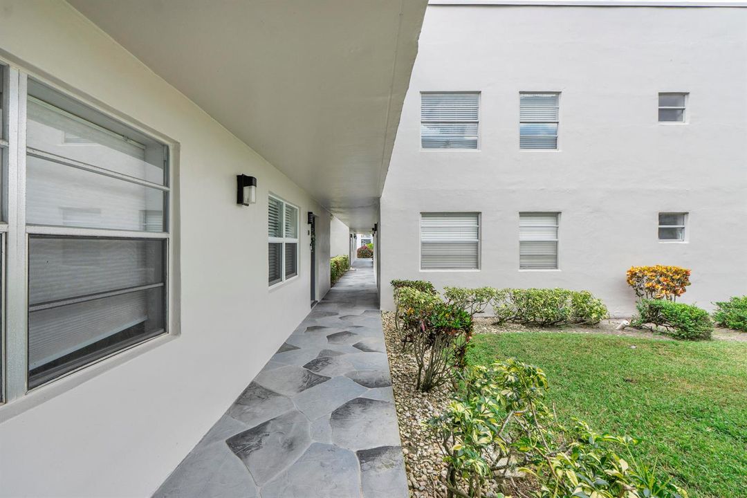 197 Normandy Ln_033