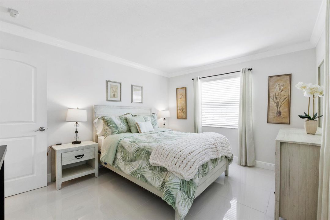 197 Normandy Ln_009