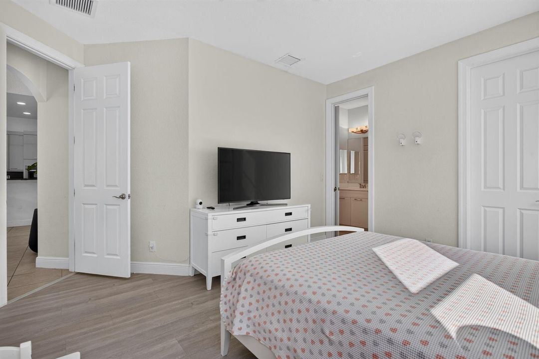 27-web-or-mls-8171-27
