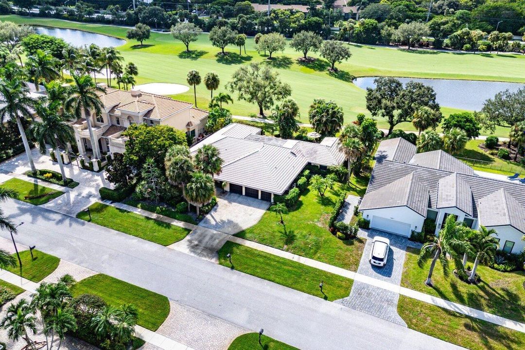 050-16821RoseAppleDrive