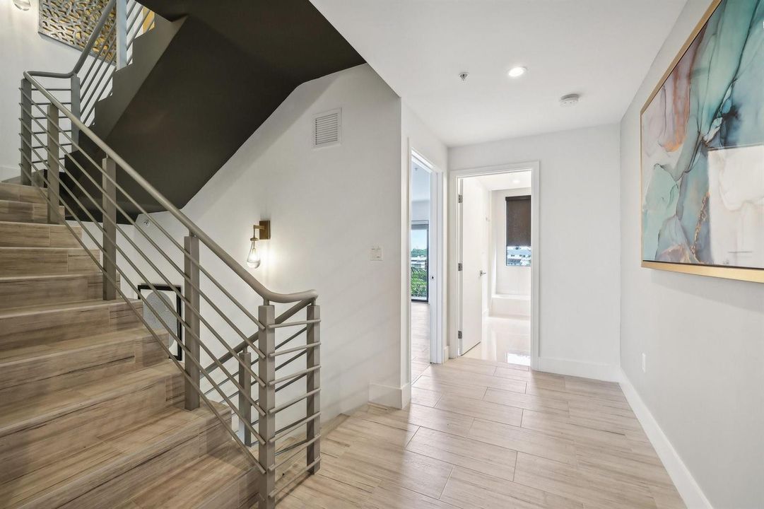 3rd floor landing