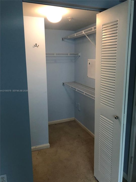 В аренду: $2,250 (1 спален, 1 ванн, 736 Квадратных фут)