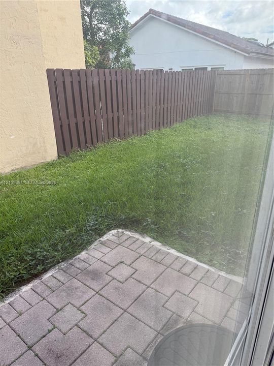 В аренду: $3,580 (3 спален, 2 ванн, 1468 Квадратных фут)