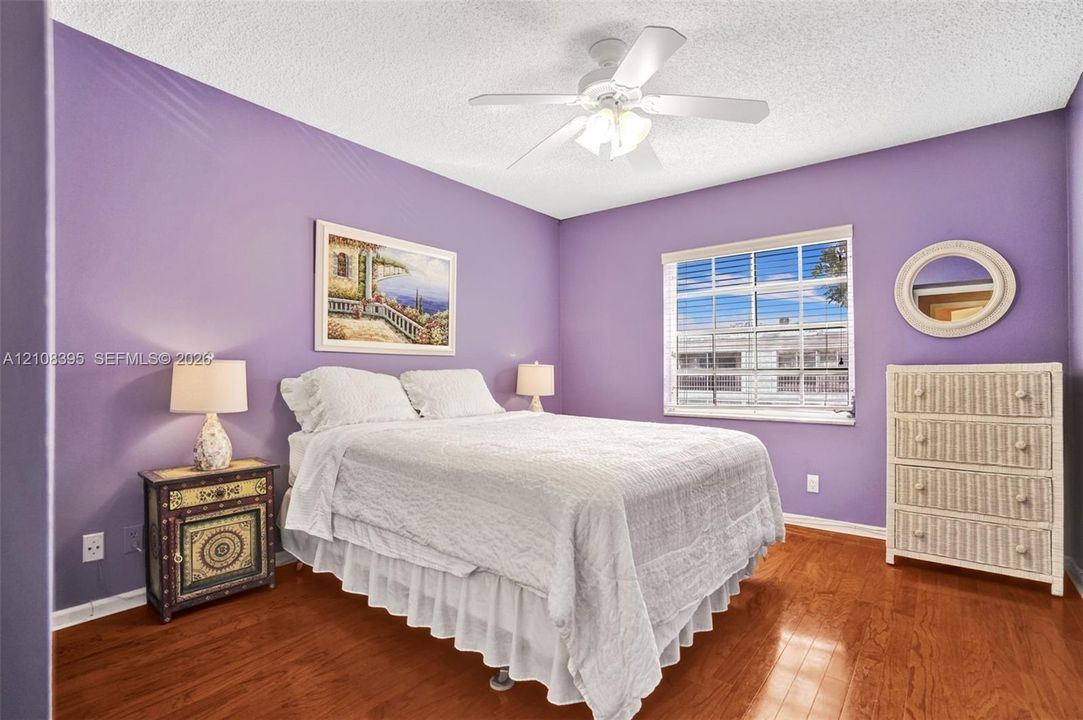 For Rent: $2,100 (2 beds, 2 baths, 1200 Square Feet)