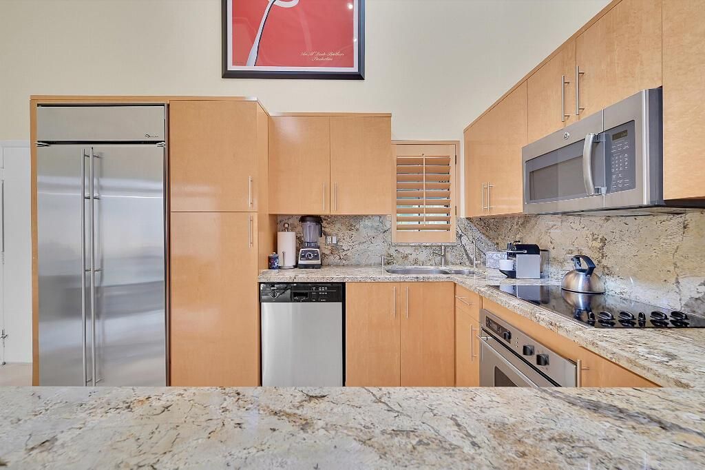 6130 Via Tierra Drive, Boca Raton