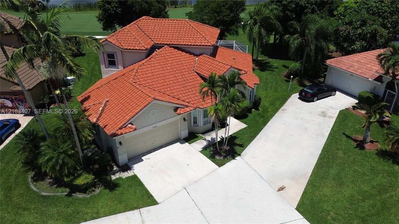 For Rent: $3,700 (3 beds, 3 baths, 2007 Square Feet)