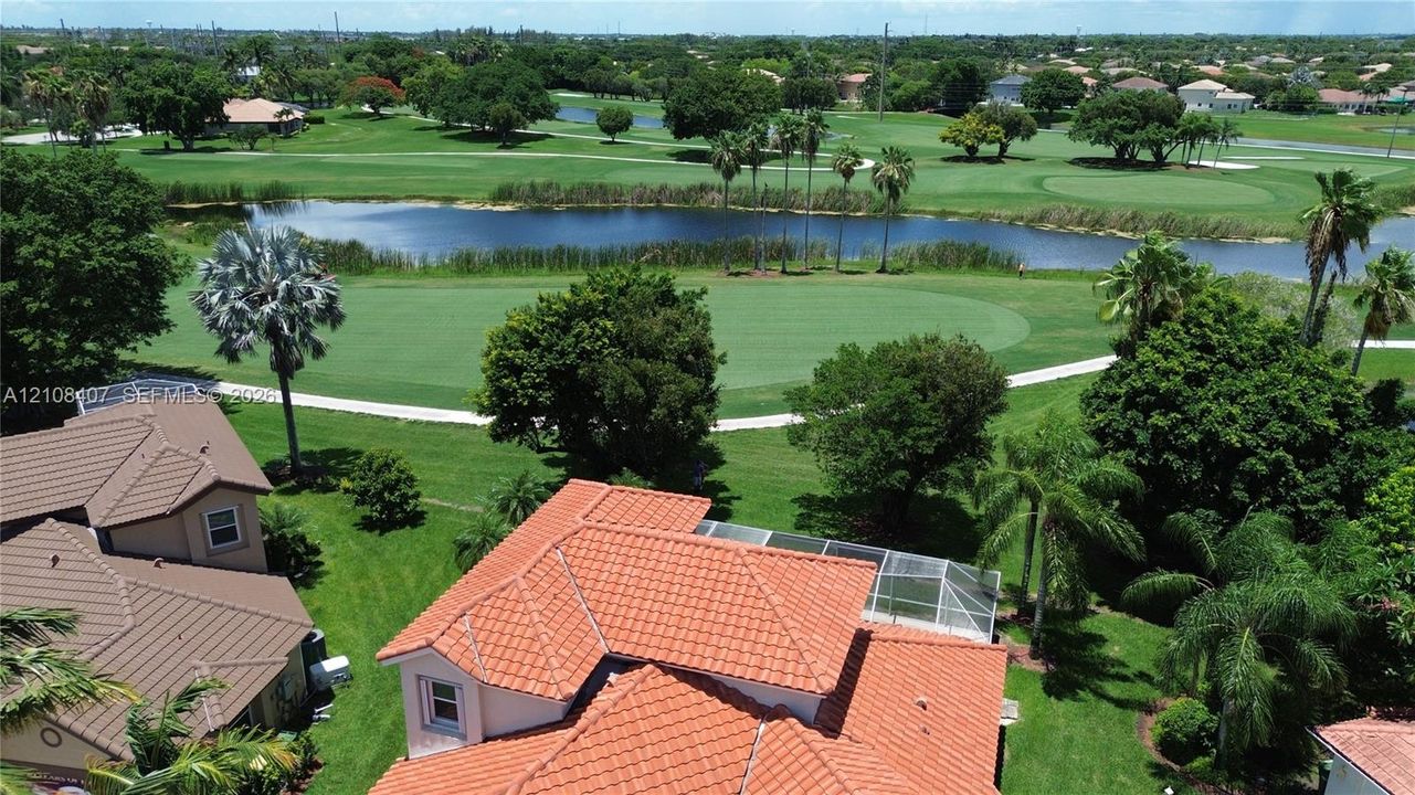 For Rent: $3,700 (3 beds, 3 baths, 2007 Square Feet)