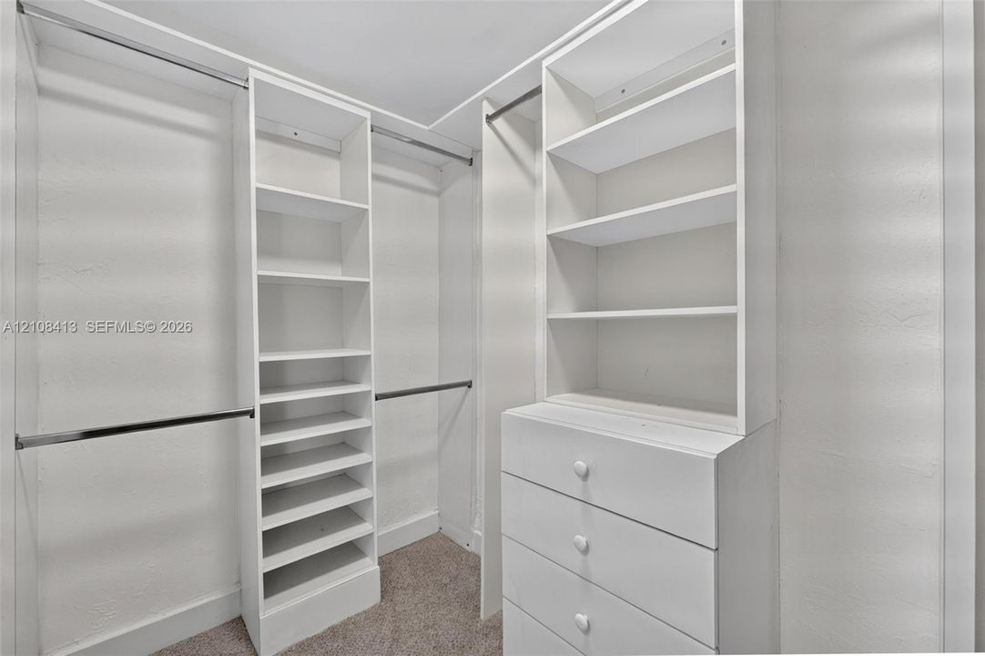 For Sale: $629,900 (2 beds, 2 baths, 1773 Square Feet)