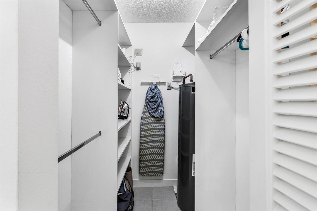 Walk In Closet