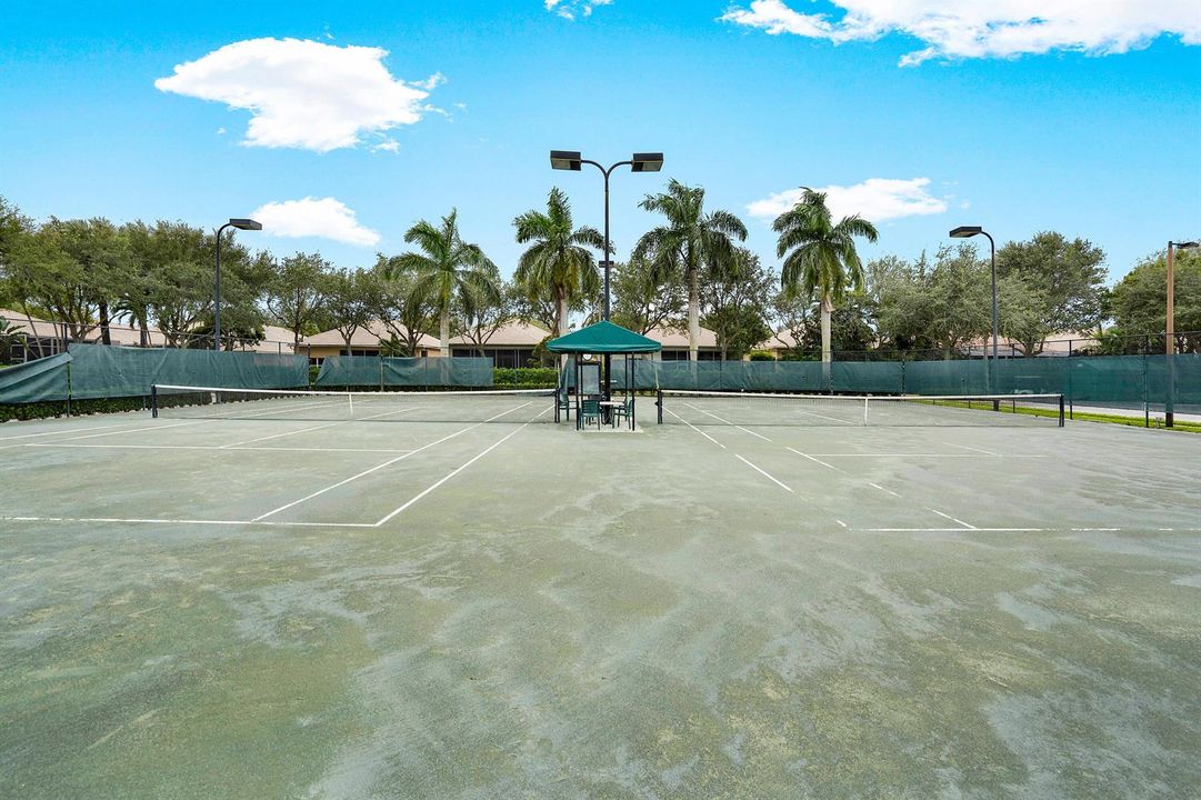 Tennis