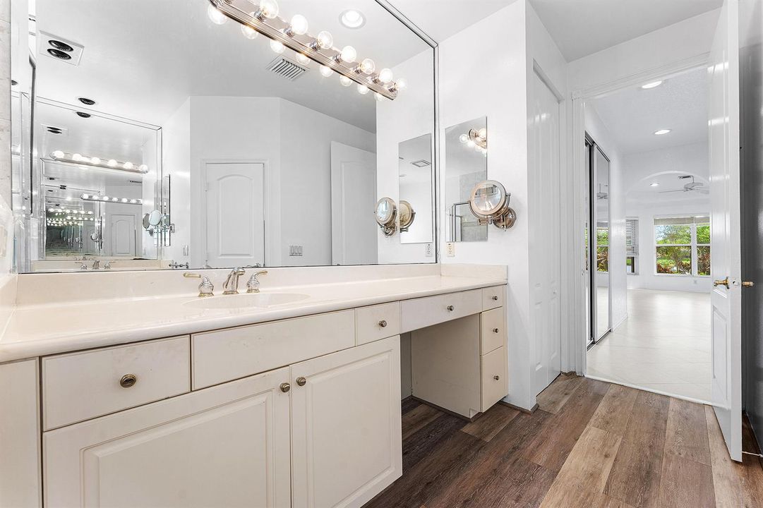028-10086MiznerFallsWay-BoyntonBeach-FL-