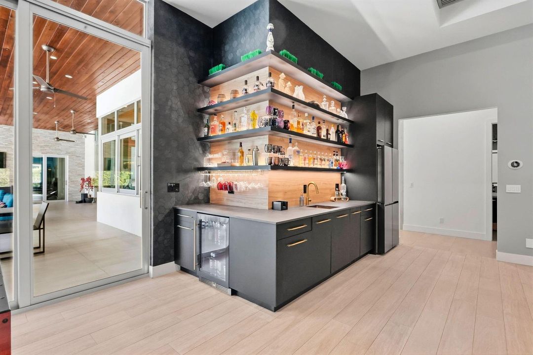 Club/Game Room