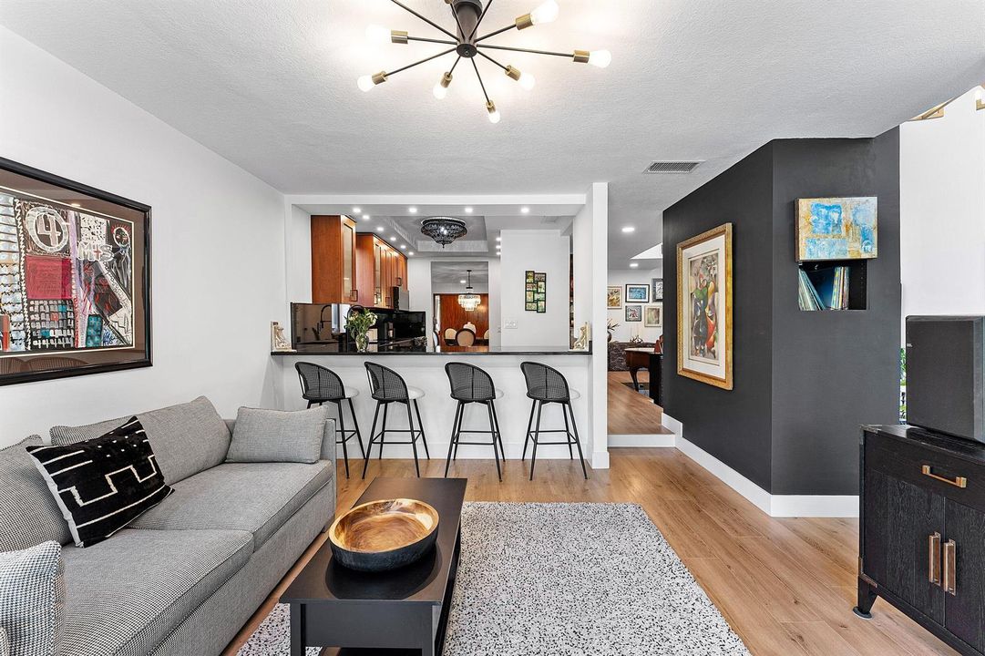 023-713SaintAlbansDrive-BocaRaton-FL-334