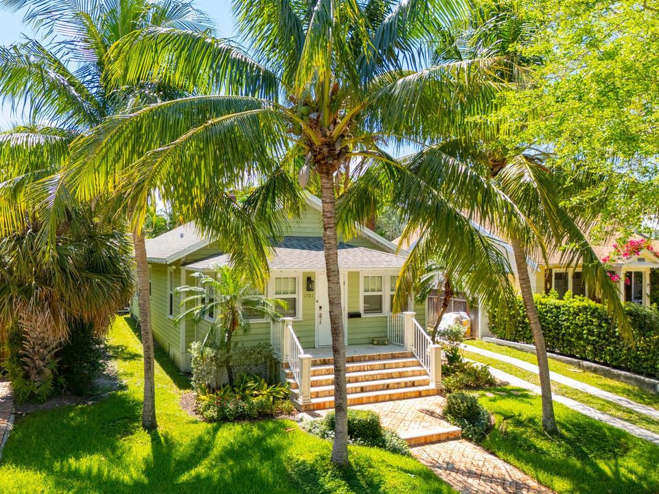 © Clark -701 Florida Ave,-034