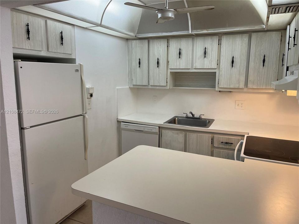 En Venta: $110,000 (1 camas, 1 baños, 800 Pies cuadrados)