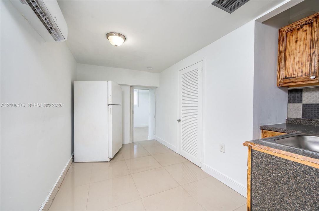 En Venta: $650,000 (3 camas, 2 baños, 1010 Pies cuadrados)