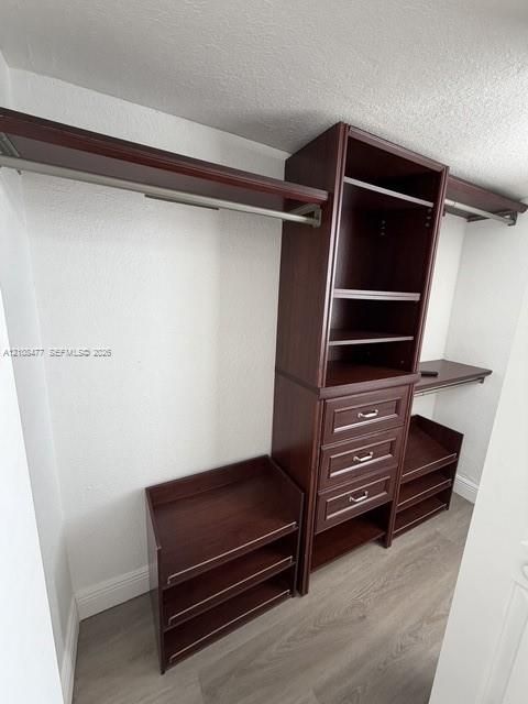 For Rent: $2,900 (3 beds, 2 baths, 1205 Square Feet)