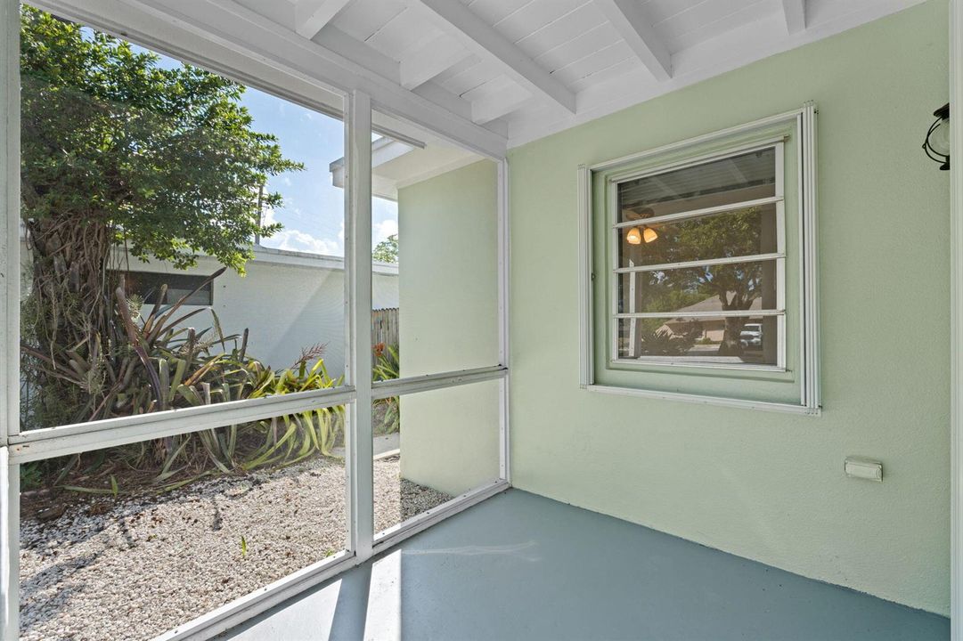 3-web-or-mls-A7401809