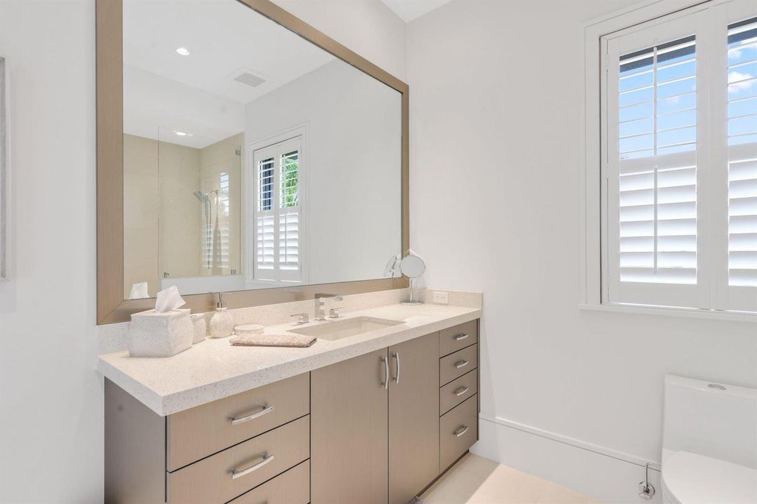 Guest Bedroom bath