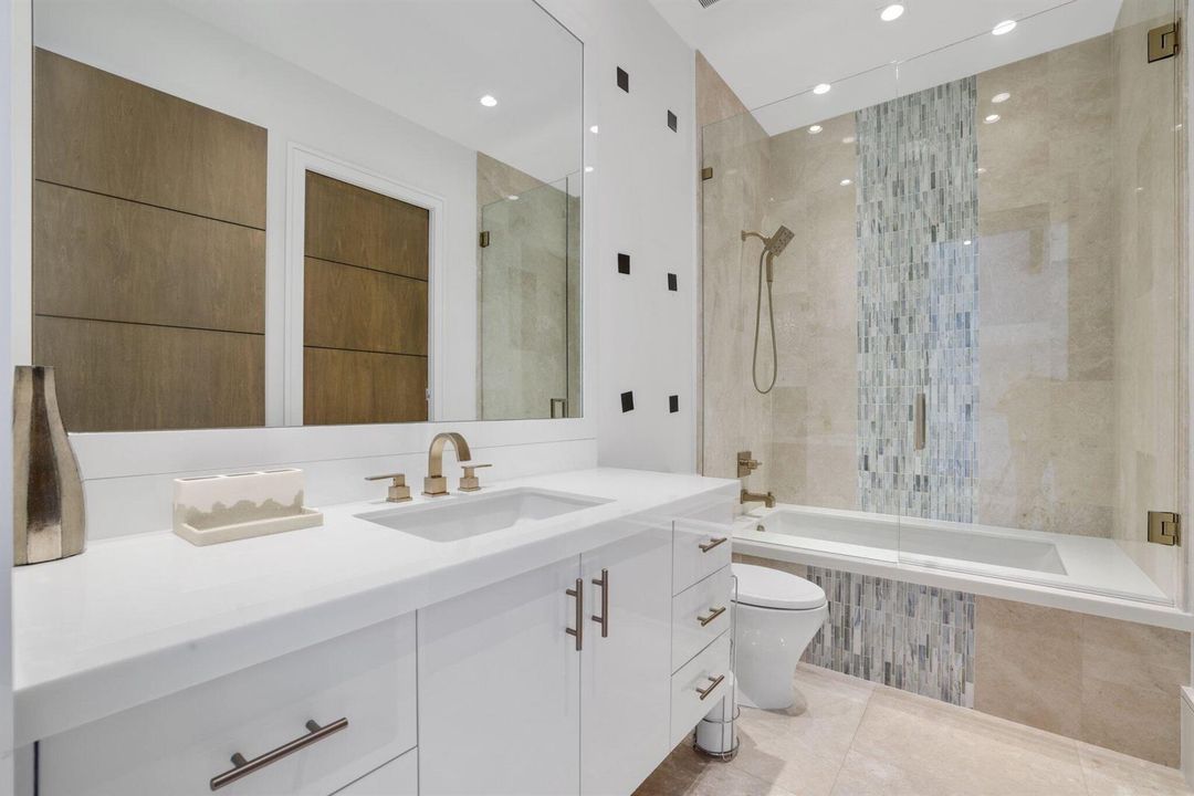169 West Key Palm Road - 104.jpg-SMALL