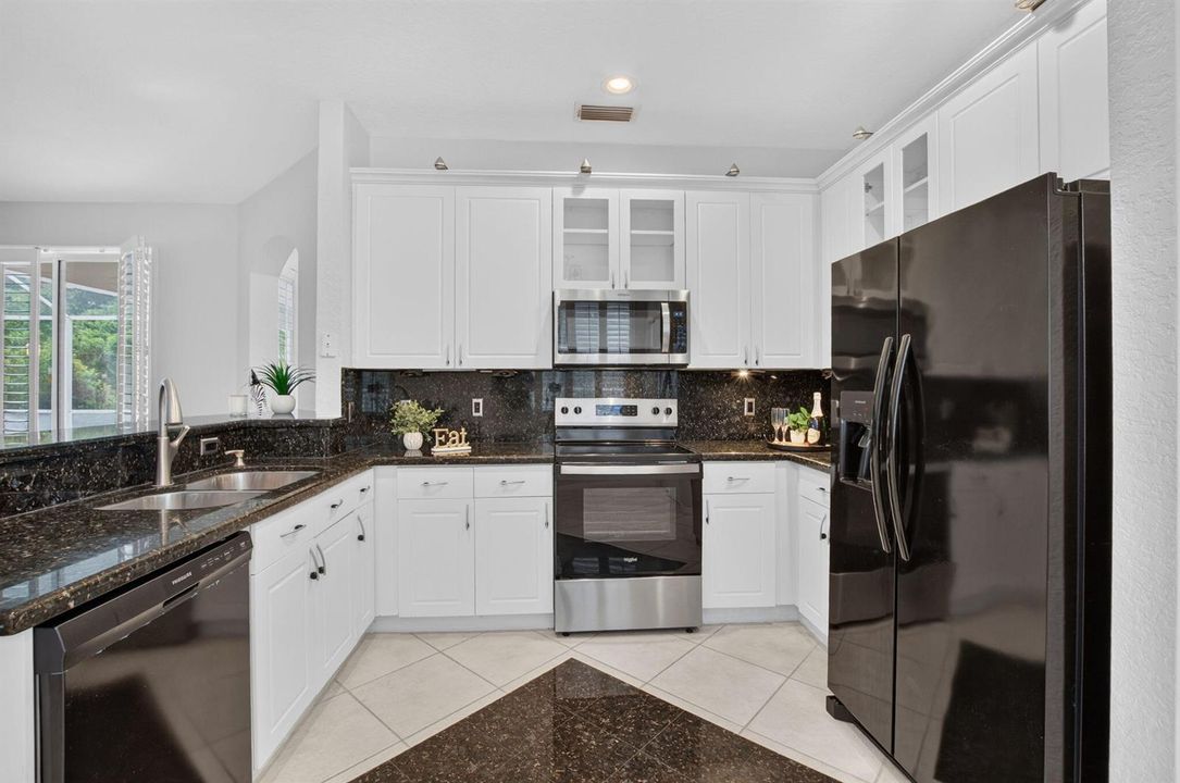 11371 SEA GRASS CIRCLE