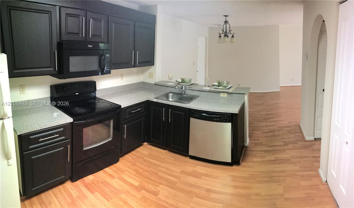 En Renta: $1,900 (1 camas, 1 baños, 777 Pies cuadrados)