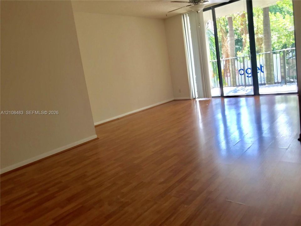 En Renta: $1,900 (1 camas, 1 baños, 777 Pies cuadrados)