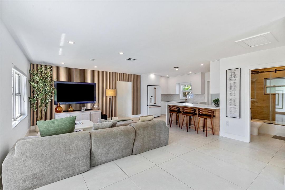 05-209 NE 27TH DRIVE WILTON MANORS, FL-5