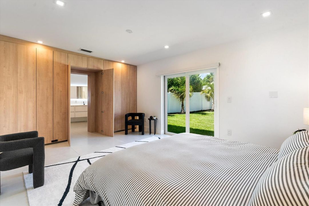 16-209 NE 27TH DRIVE WILTON MANORS, FL-5
