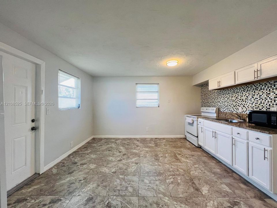 Unit B - Kitchen
