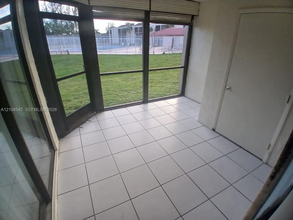En Renta: $2,100 (2 camas, 2 baños, 820 Pies cuadrados)