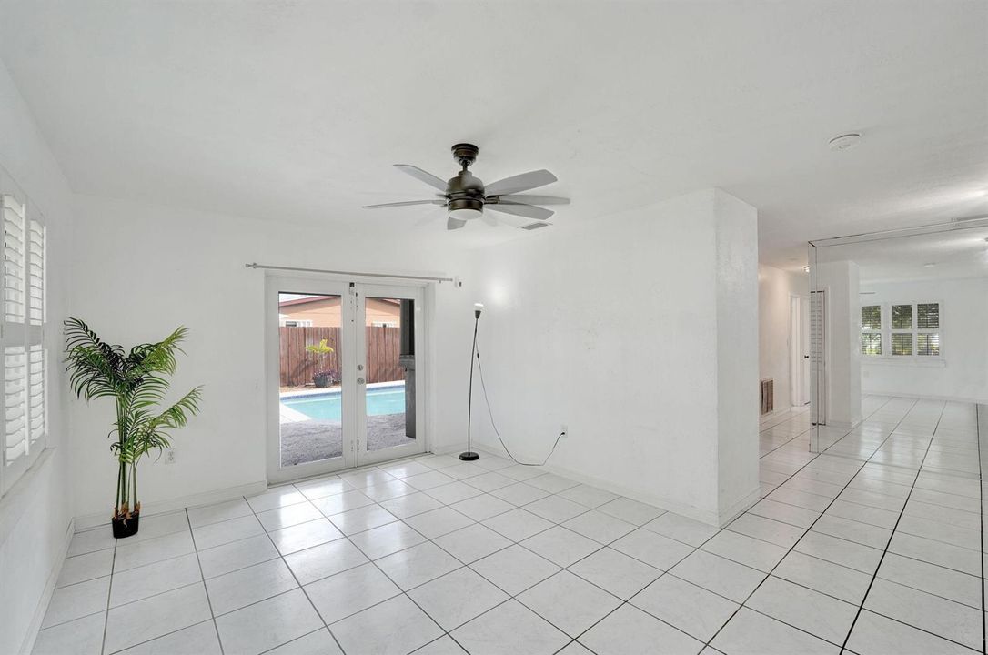 8-web-or-mls-DSC03044