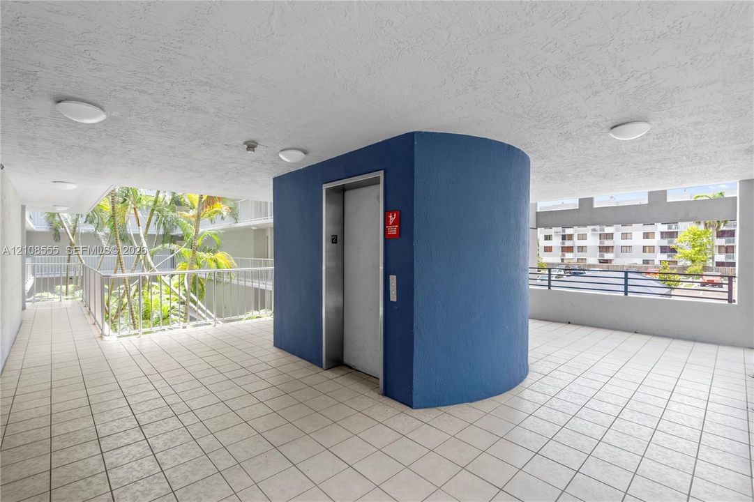 В аренду: $2,600 (2 спален, 2 ванн, 1050 Квадратных фут)
