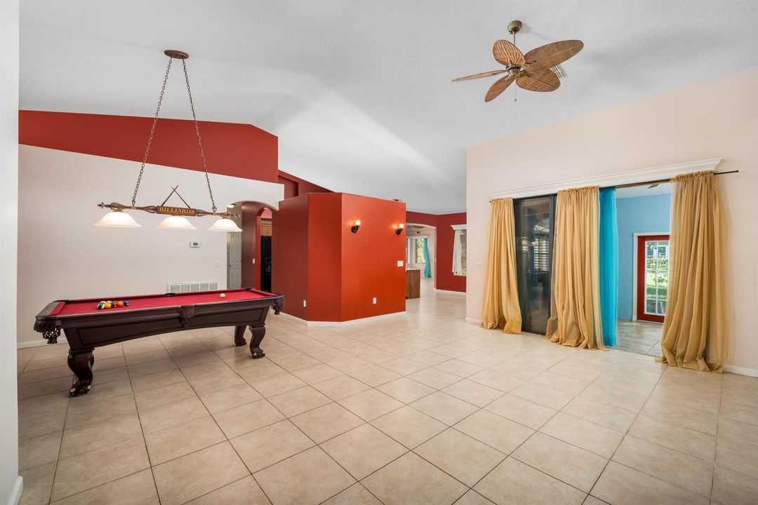 1508 SW Crater Ave-8