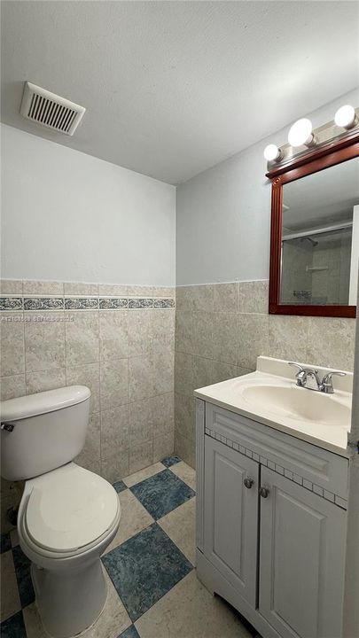 В аренду: $1,950 (2 спален, 2 ванн, 1023 Квадратных фут)