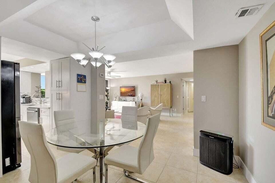 Dining b