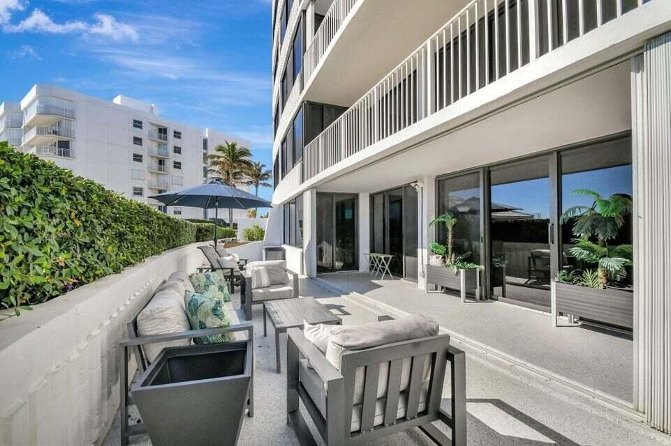 Patio f