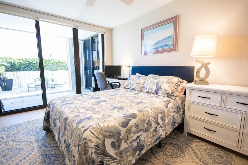 Guest Bed b