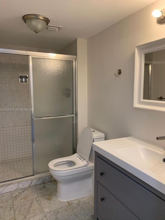 В аренду: $3,500 (2 спален, 2 ванн, 1296 Квадратных фут)
