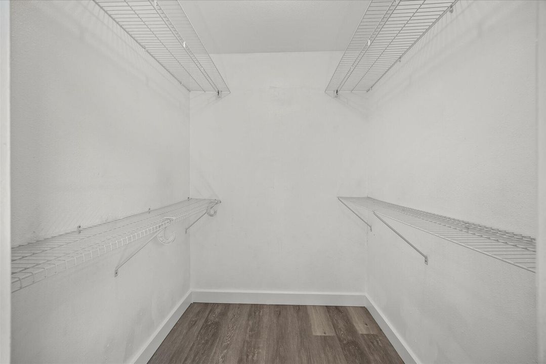 Walk In Closet