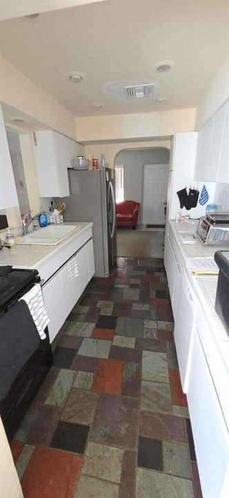 KITCHEN