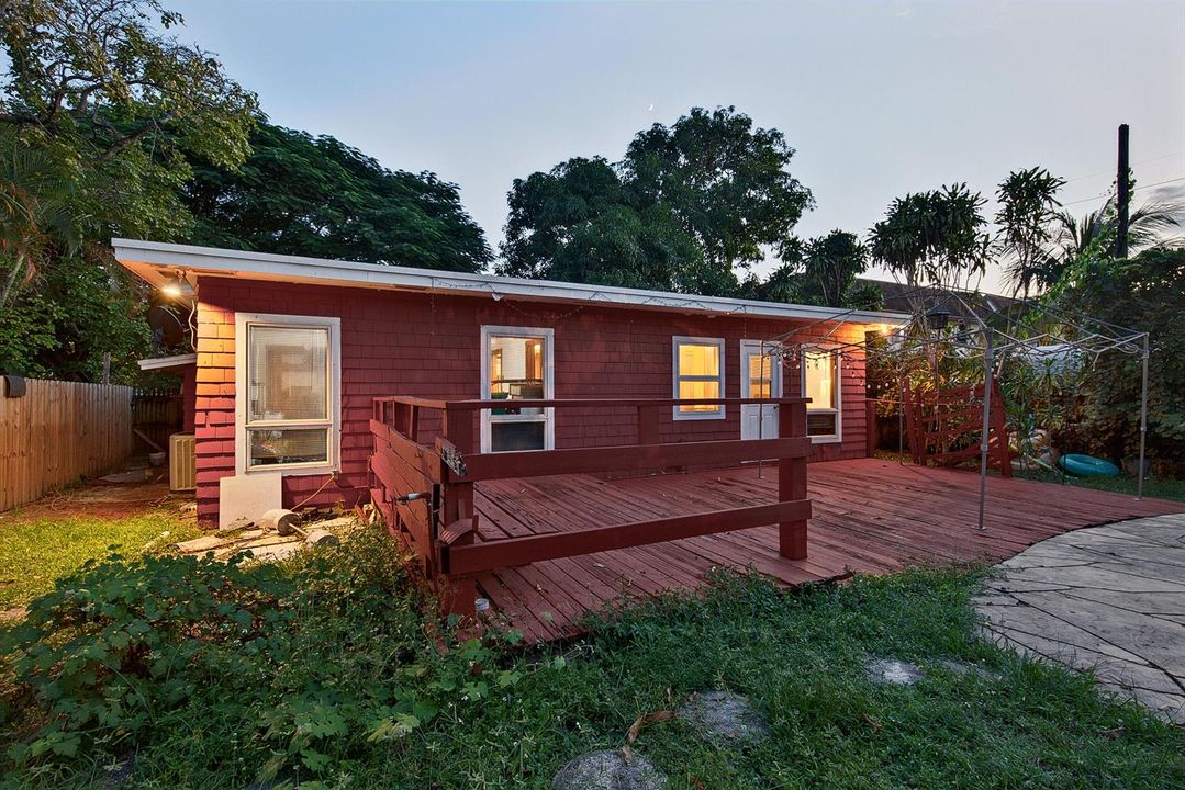 2327 Polk St Unit A (19)