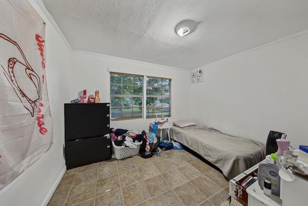 2327 Polk St Unit A (11)
