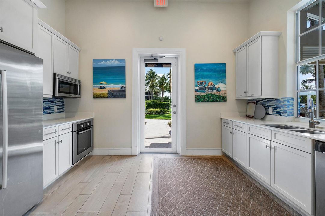 Full Kitchen In Clubhouse