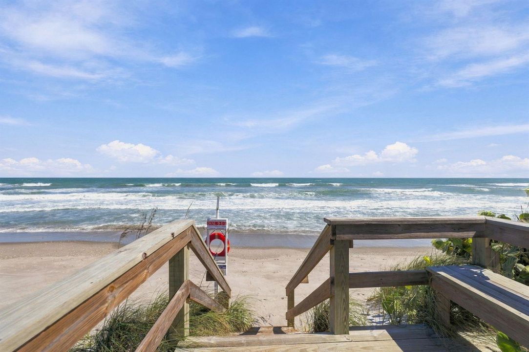 45-web-or-mls-139-Ellwood-Ave-45