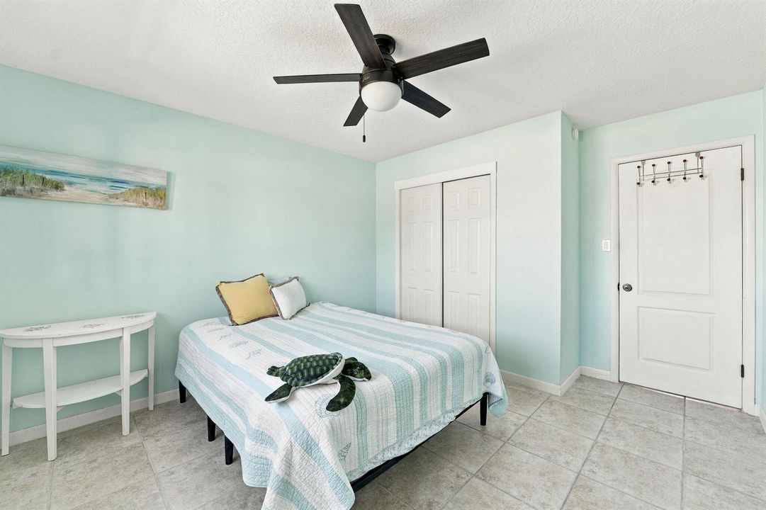 21-web-or-mls-139-Ellwood-Ave-15